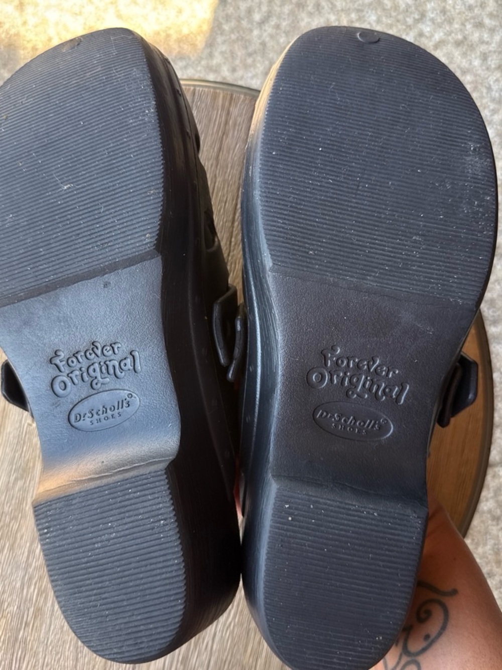 Dr. Scholl's Black Slip-On Comfort Clogs with Gold Buckle Accent - Picture 4 of 5
